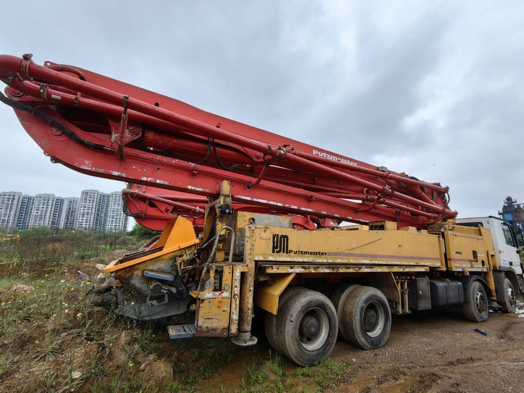 Putzmeister 42m Used Concrete Pump Truck with Mercedes Banz Chassis