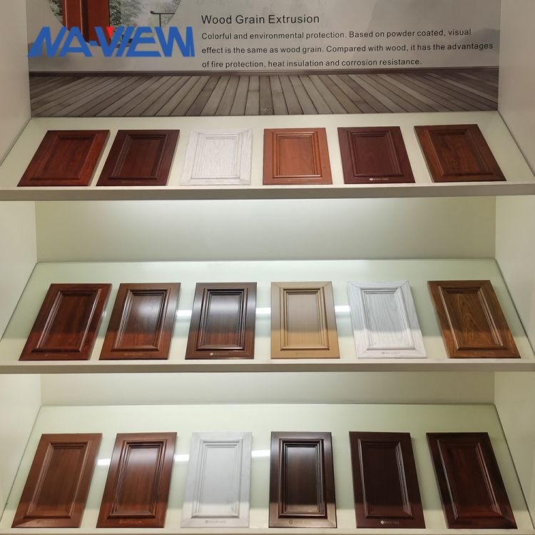 aluminium lipped channel extrusions