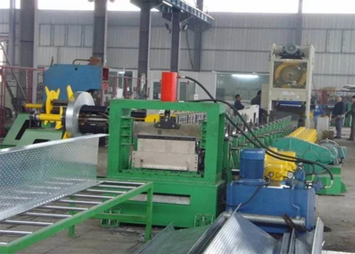Steel Cable Tray Storage Rack Roll Forming Machine 77.2kw Total Power