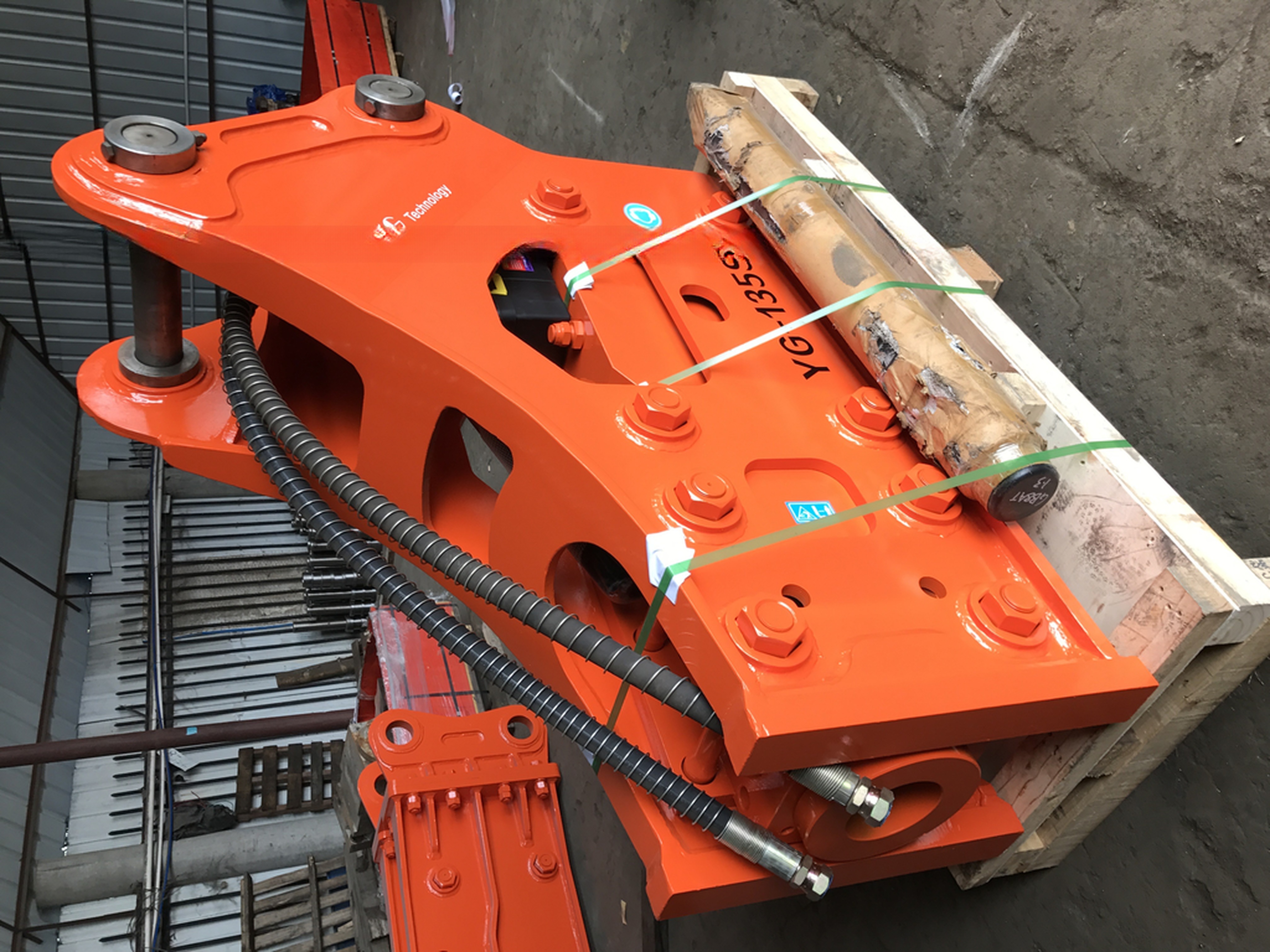 Hydraulic 68mm Excavator Breaker Parts Rock Hammer