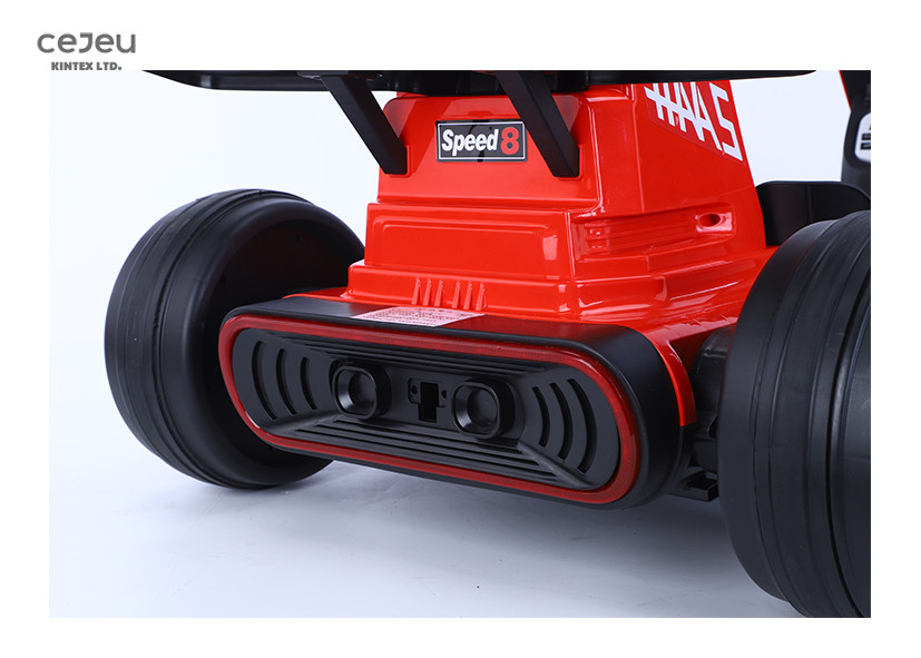 3KM/HR Kids Go Karts Two Motor 12 Volt Go Kart 16.5KG Safe Driving