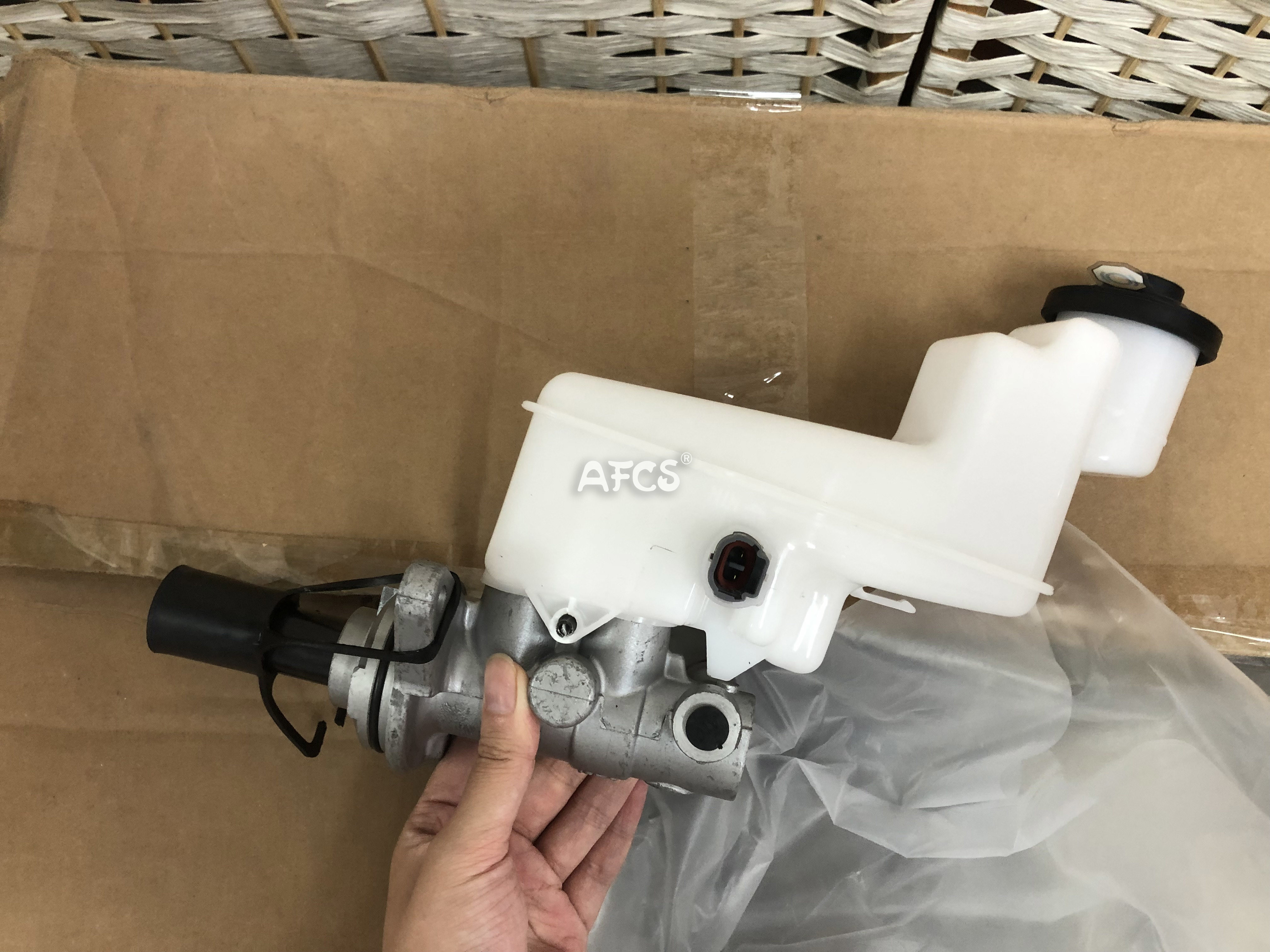 47201-06400 4720106400 Brake Master Cylinder For Toyota Camry