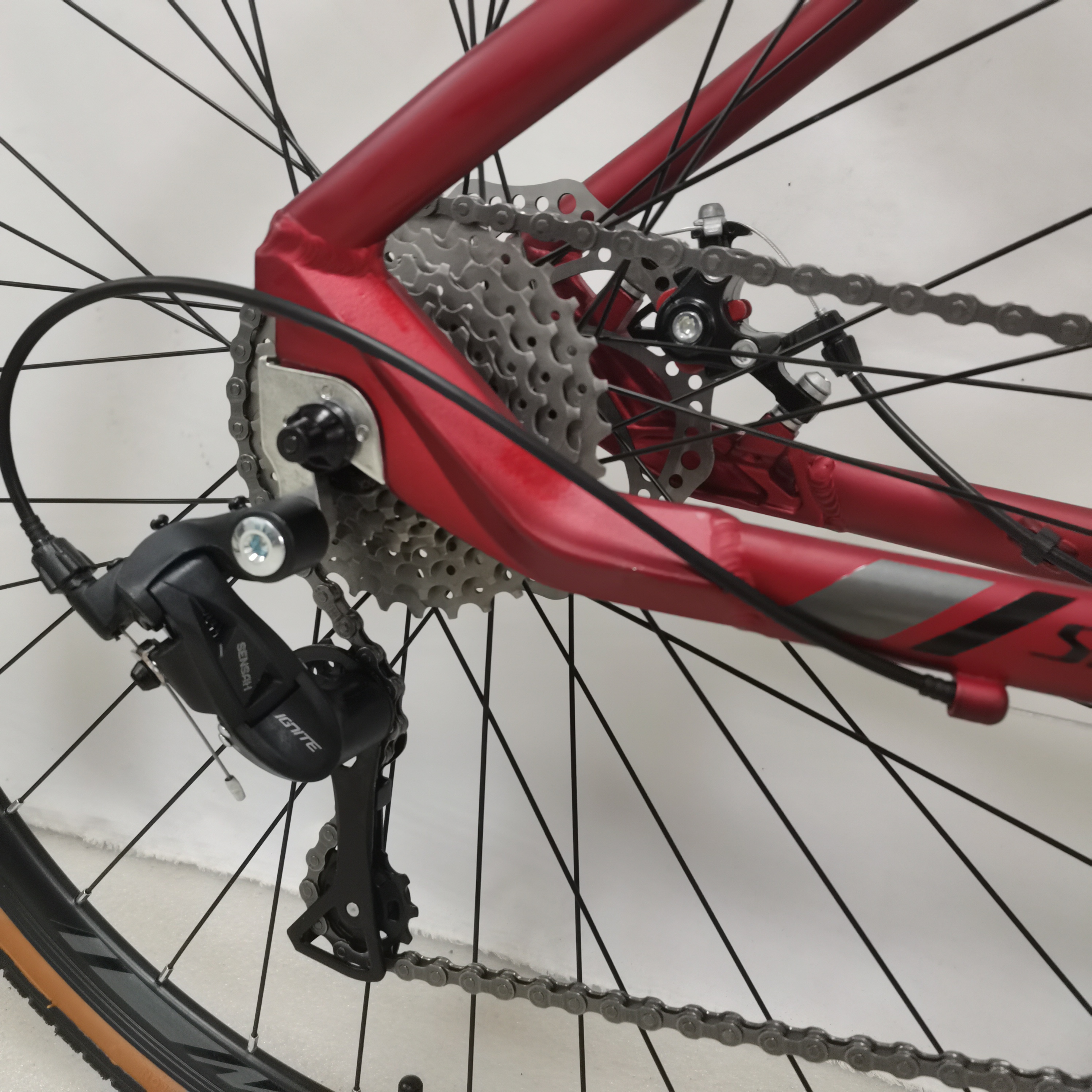 Professional 700c Trek Bike Road Bikes With Michanical Disc Brake And 18 Speed Gears