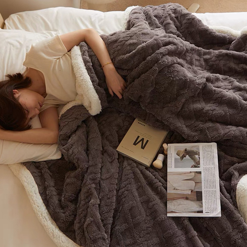 Blanket Solid Color Super Soft Thick Flannel Sherpa Fleece Blanket for Your Customer