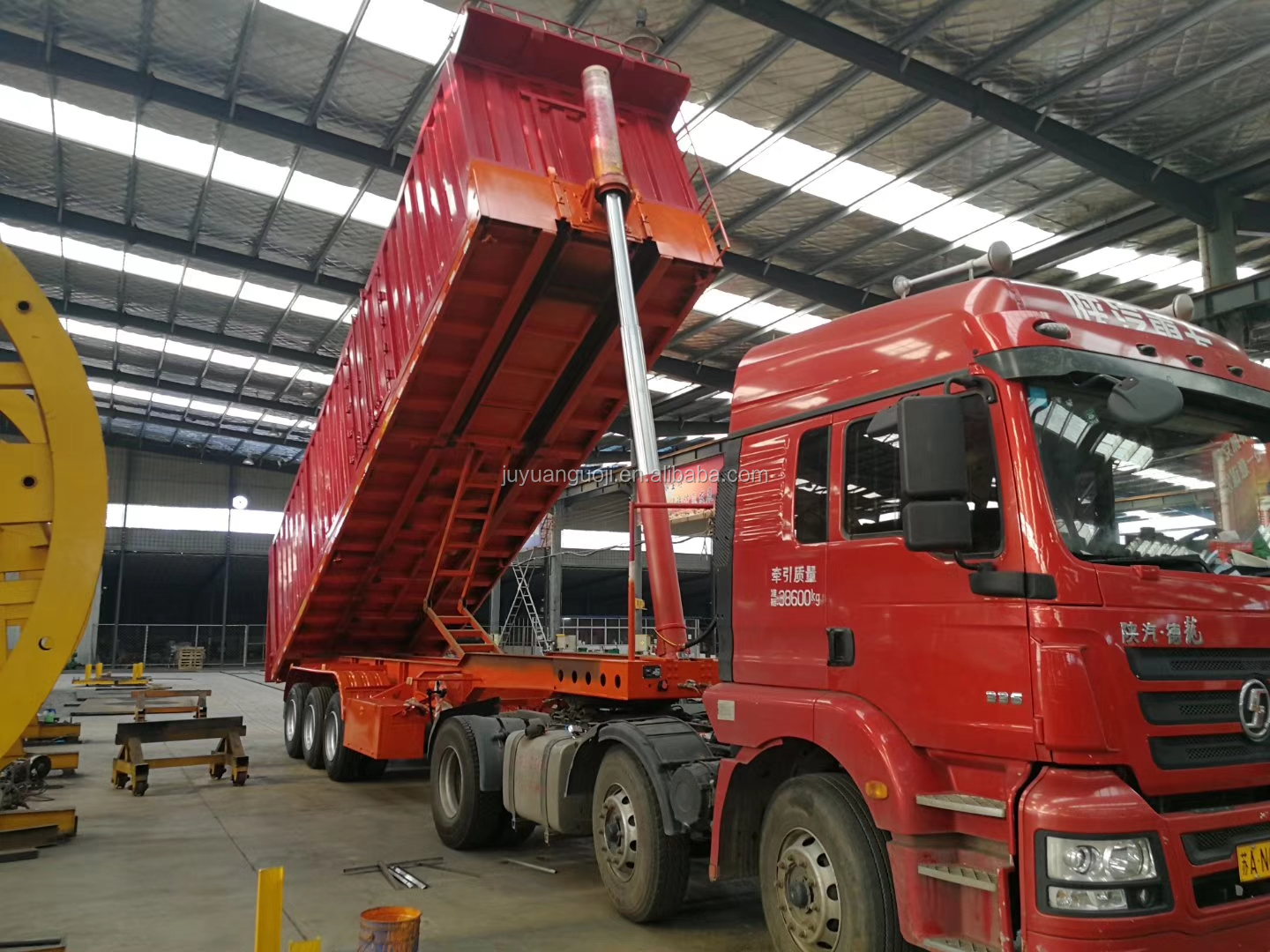 Suspension Mechanical Suspension Juyuan Trailer 80Ton Side Dump Truck Semi Trailer
