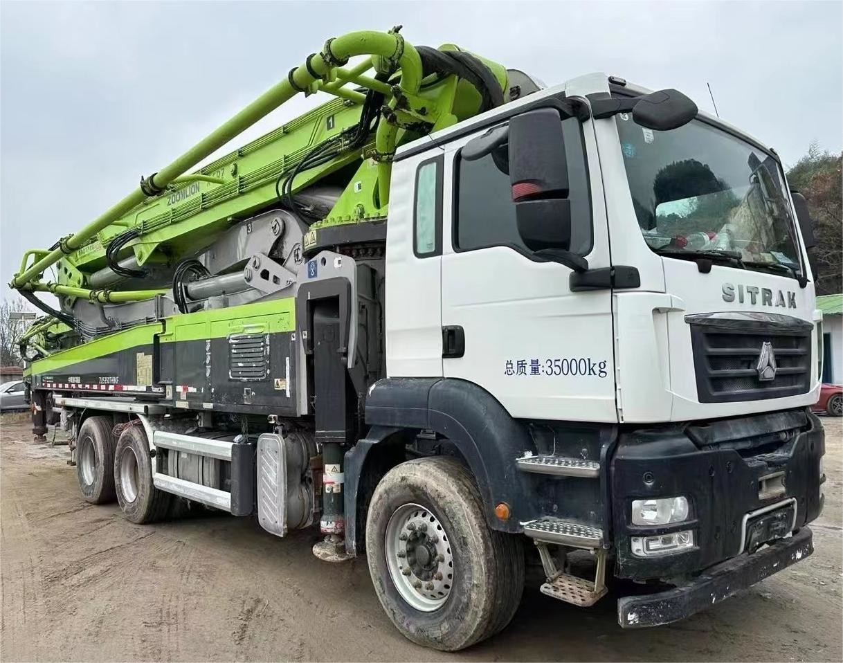 National VI 2020 Zoomlion Shandeka Scania 49m 56m Used Concrete Mixer Pump Truck Diesel Fuel