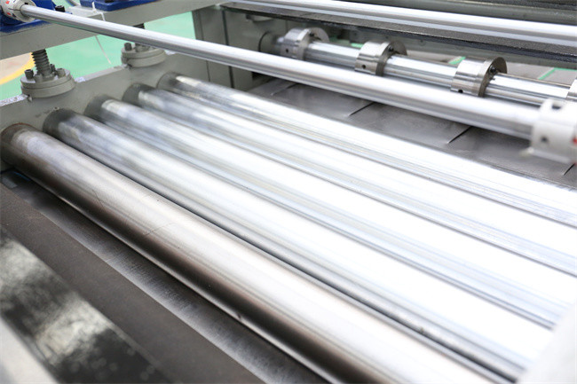 GI PPGI Cut To Length Line Machine 15.5KW Cutting And Slitting Machine