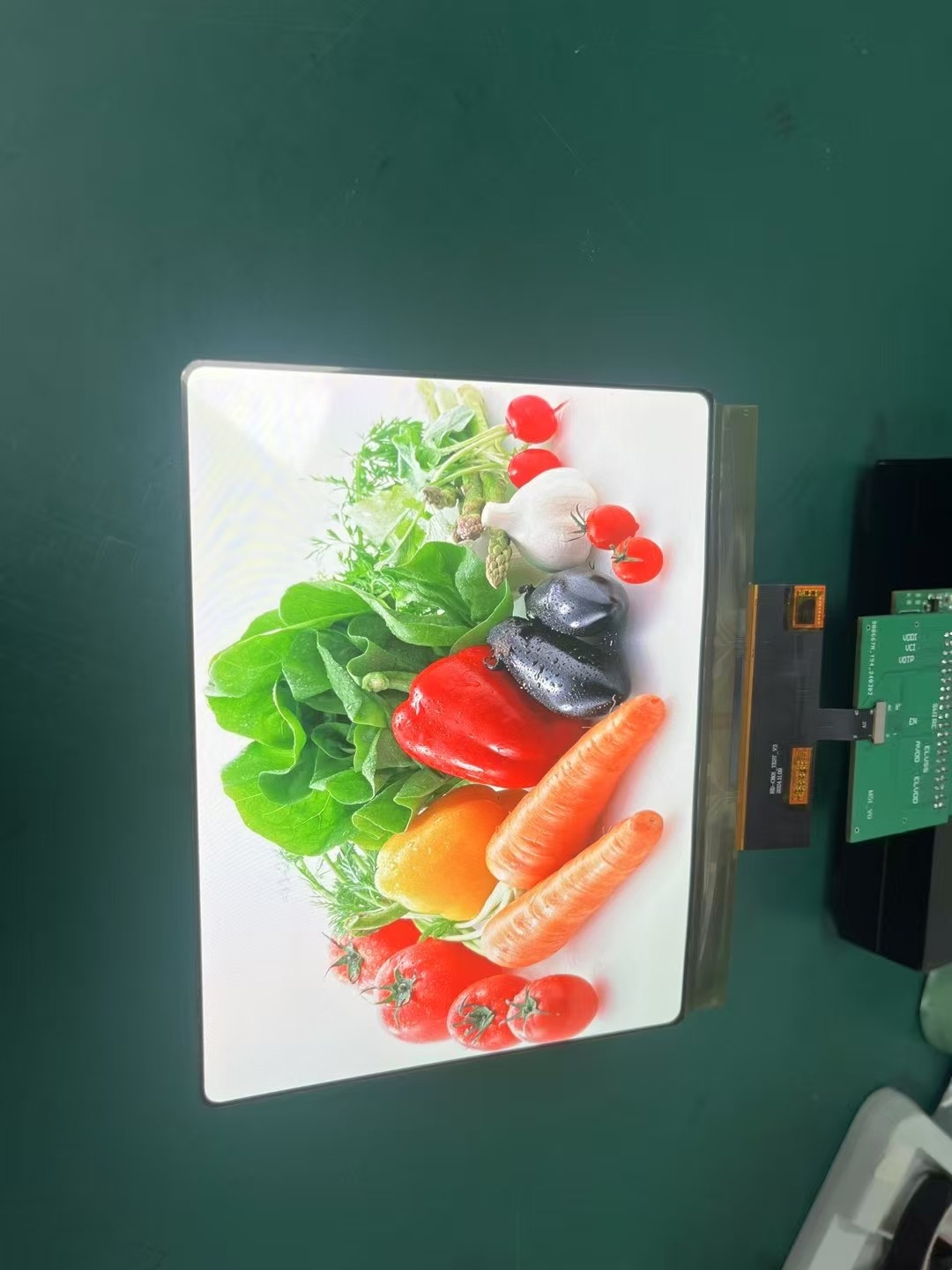 8 inch AMOLED OLED display with touch panel 1860×2480 resolution MIPI interface 430cd/m2 driving IC RM69380