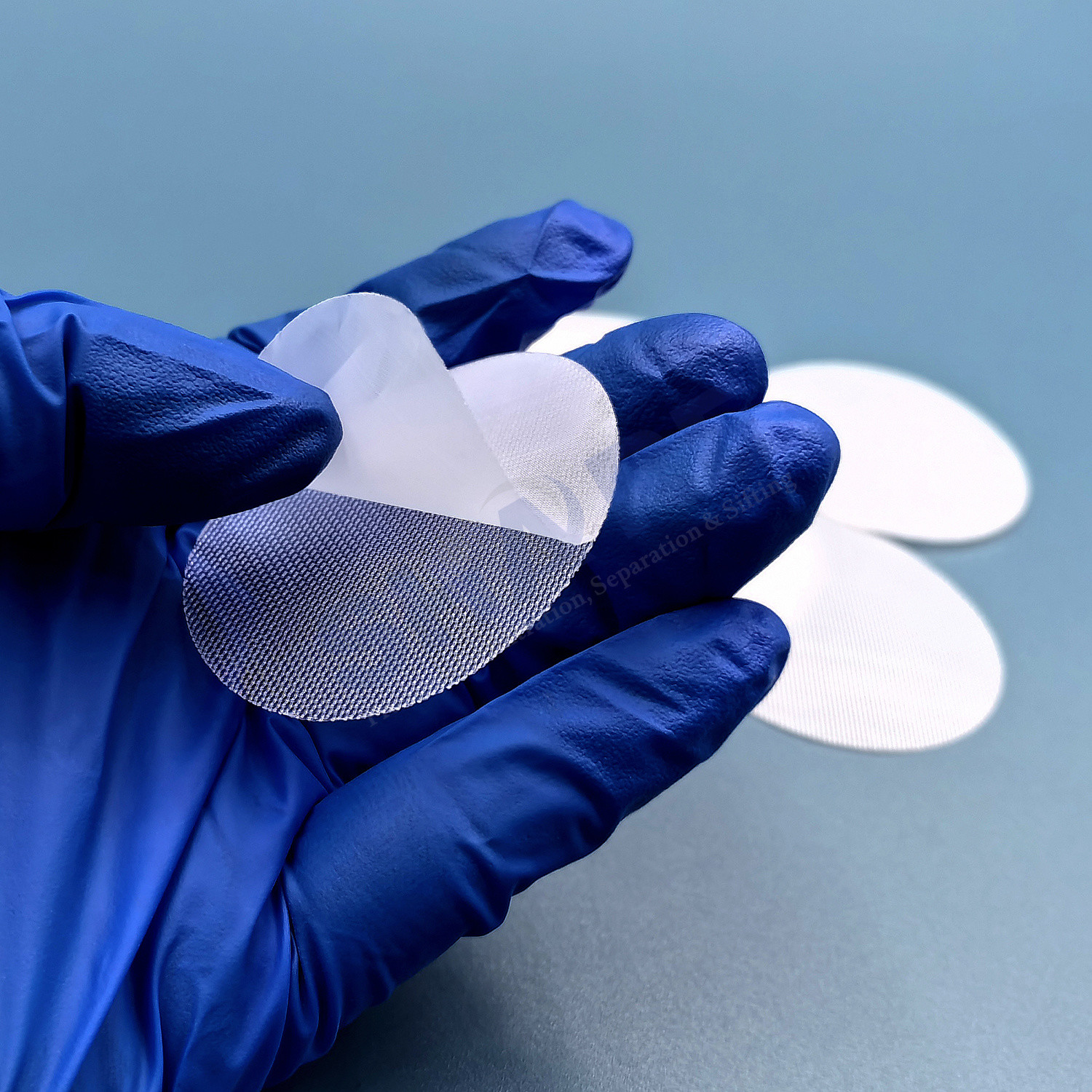 Woven Polyester Filter Sheet Slightly Hydrophobic Polyester Filter With High Strength In Laboratory