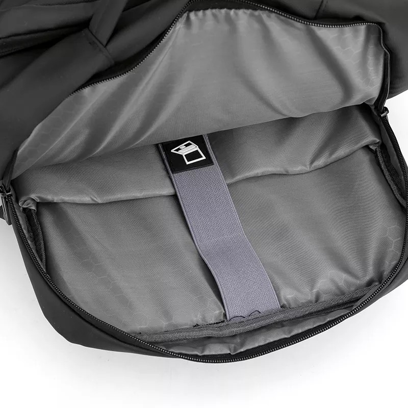 59 Litre Oxford Business Laptop Backpack With Charging Port 45cm