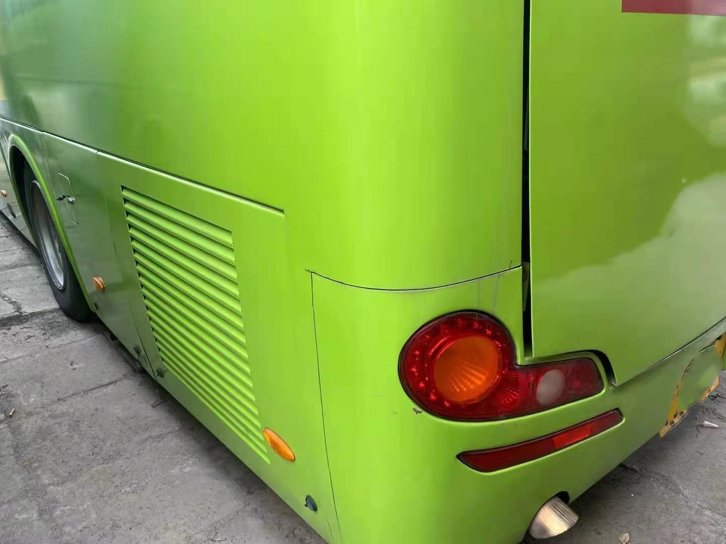 Used Kinglong Bus XMQ6900 Used Tour Bus 39 Seats Yuchai Engine 180kw Euro III Steel Chassis Left Steering