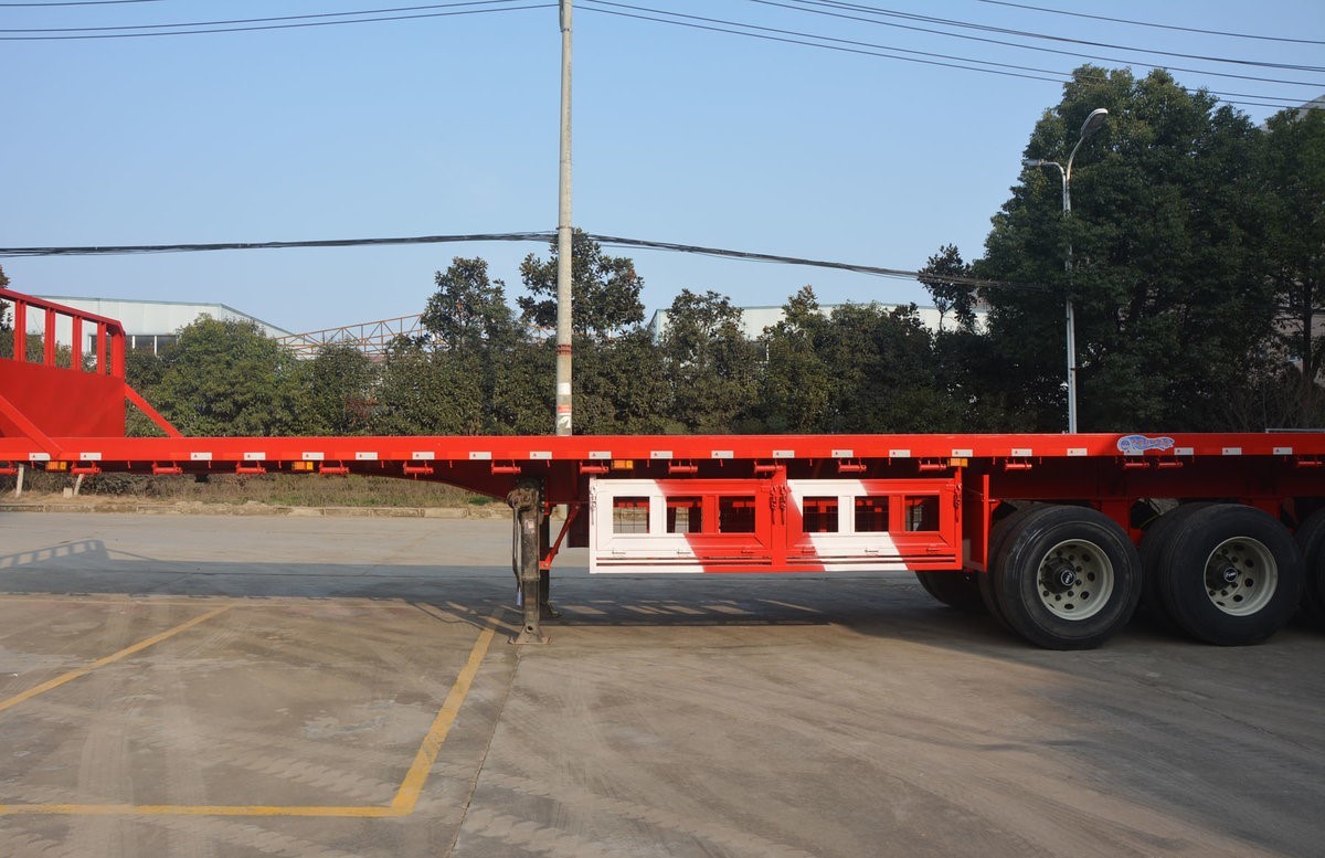Heavy Duty 80t Removable Low Bed Trailers For Construction Equipment