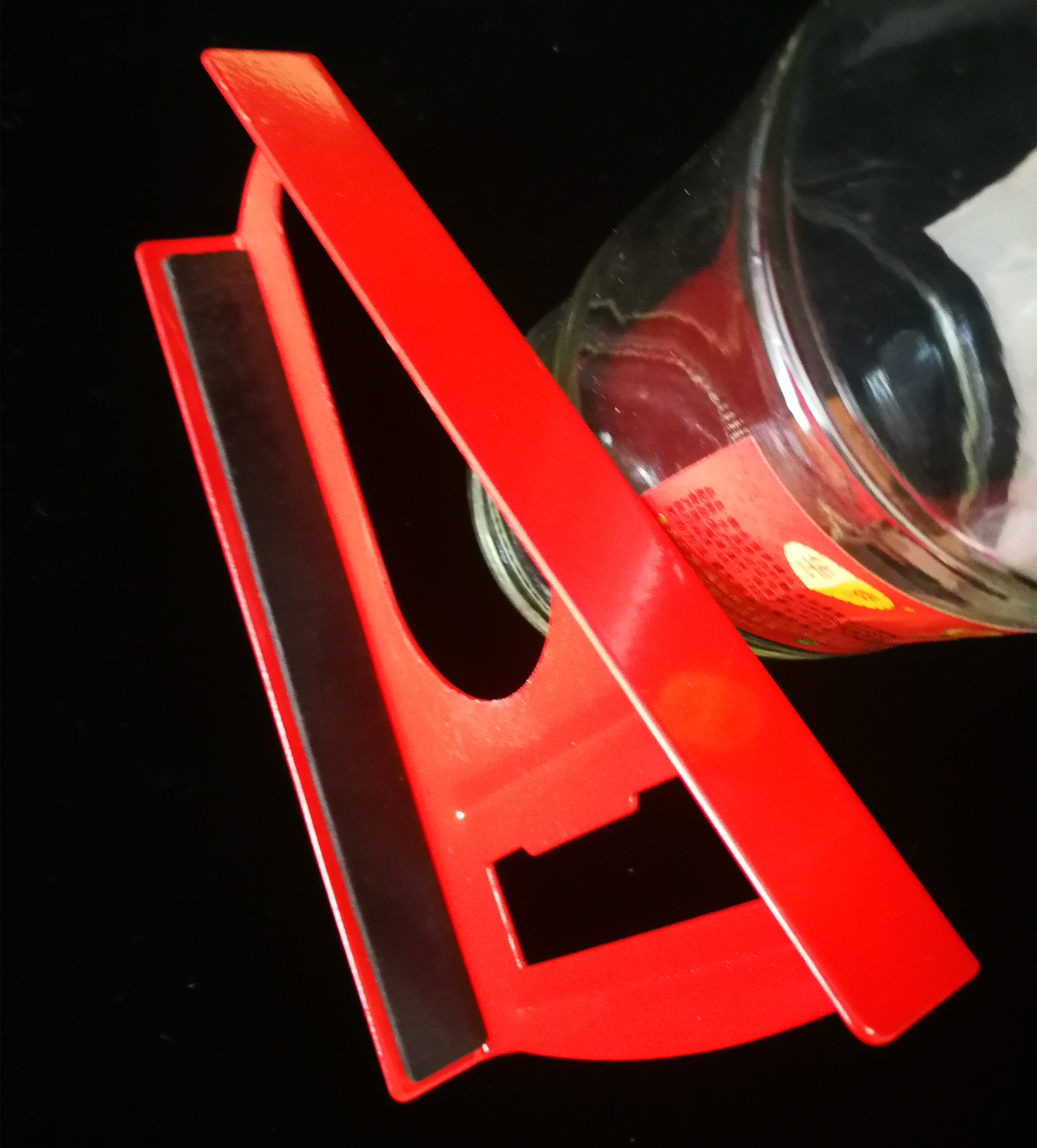 Manual Multi Bottle Opener Eco Friendly Iron 60g With Anti Skid Pads