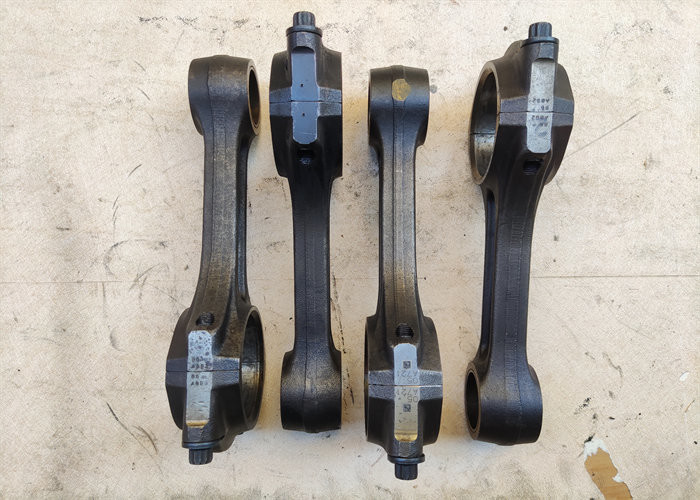 6D125 Used Connecting Rod 6150-31-3101 For Excavator PC400-5 PC450-7 Steel Material