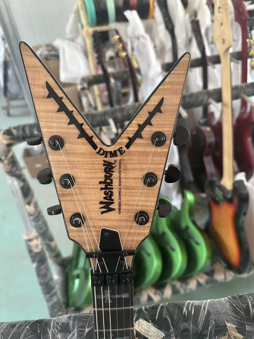 Custom Flamed Maple Top Washburn Dean Dimebag Darrell Electric Guitar Rosewood Fingerboard Irregular Shape Body Guitar