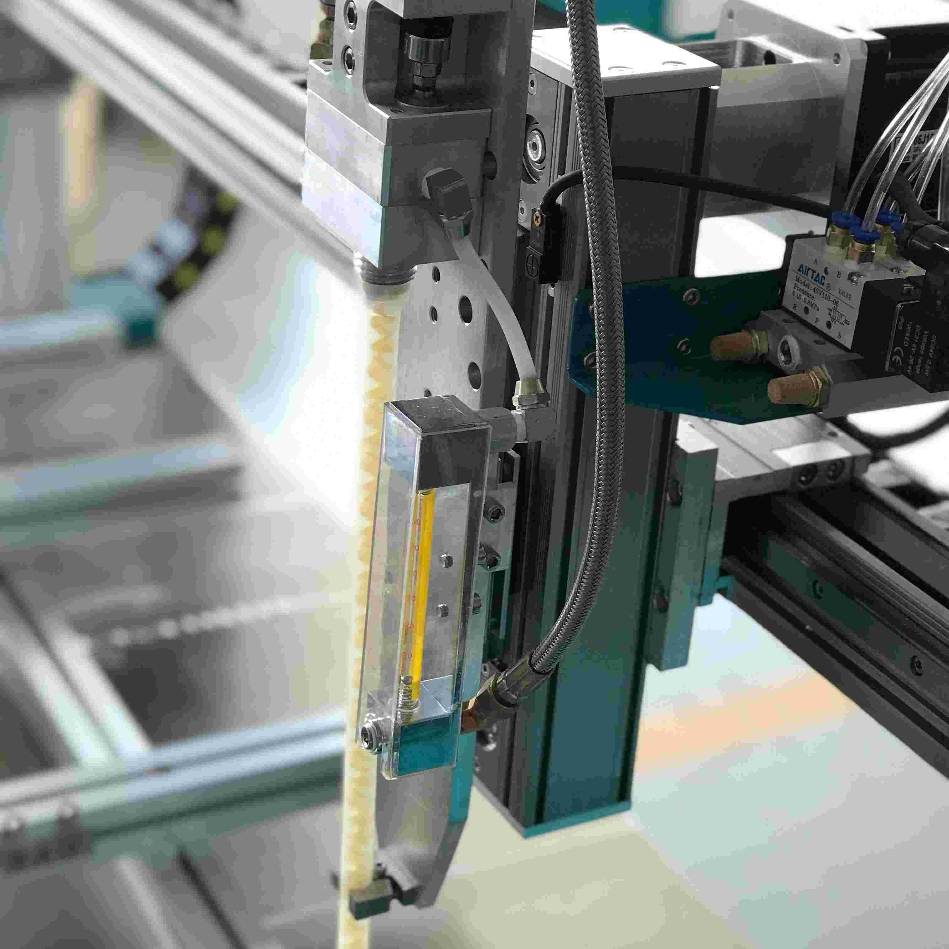 1:1 Automatic Glue Dispensers 2280*1380*1500mm Robotic Dispensing System Customized