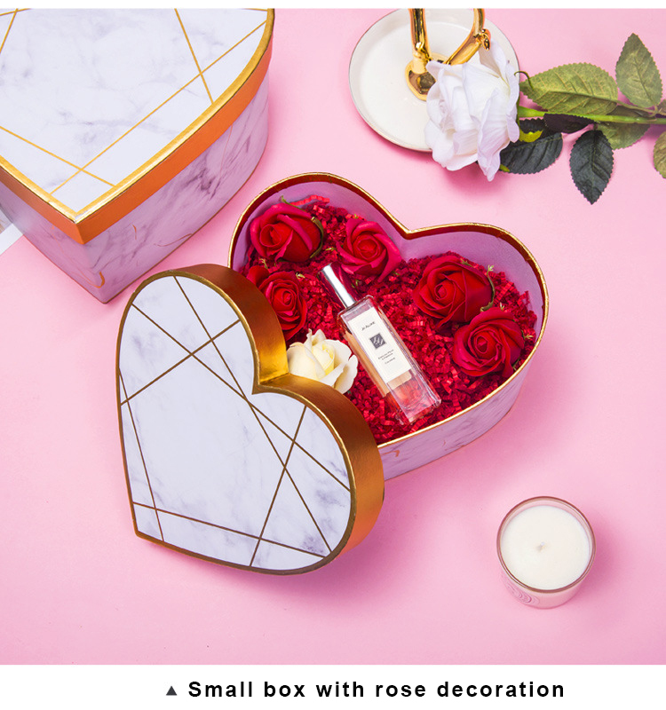 Heart Shaped Custom Cardboard Gift Packaging Box Pantone Color