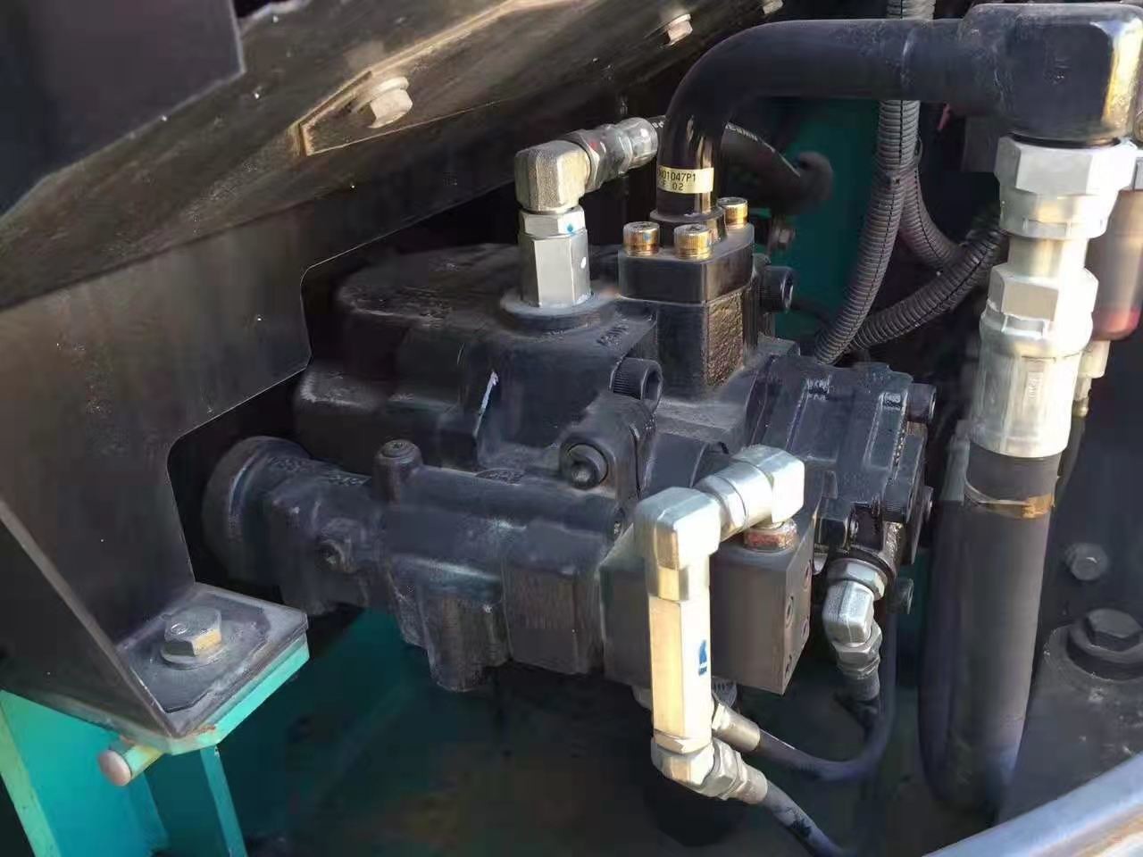 Engineering Plant Short Small Tail 7T Kobelco SK70SR Excavator