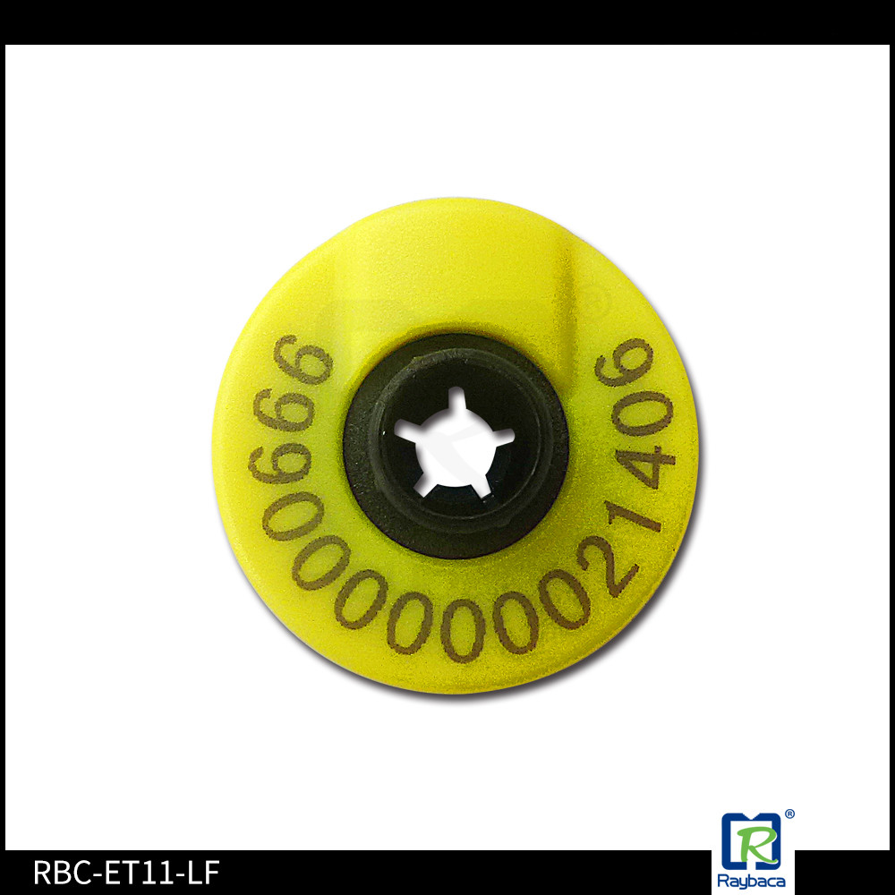Customized livestock ID RFID electronic Ear Tags , Waterproof Two Pieces Ear Tags For Livestock Pigs