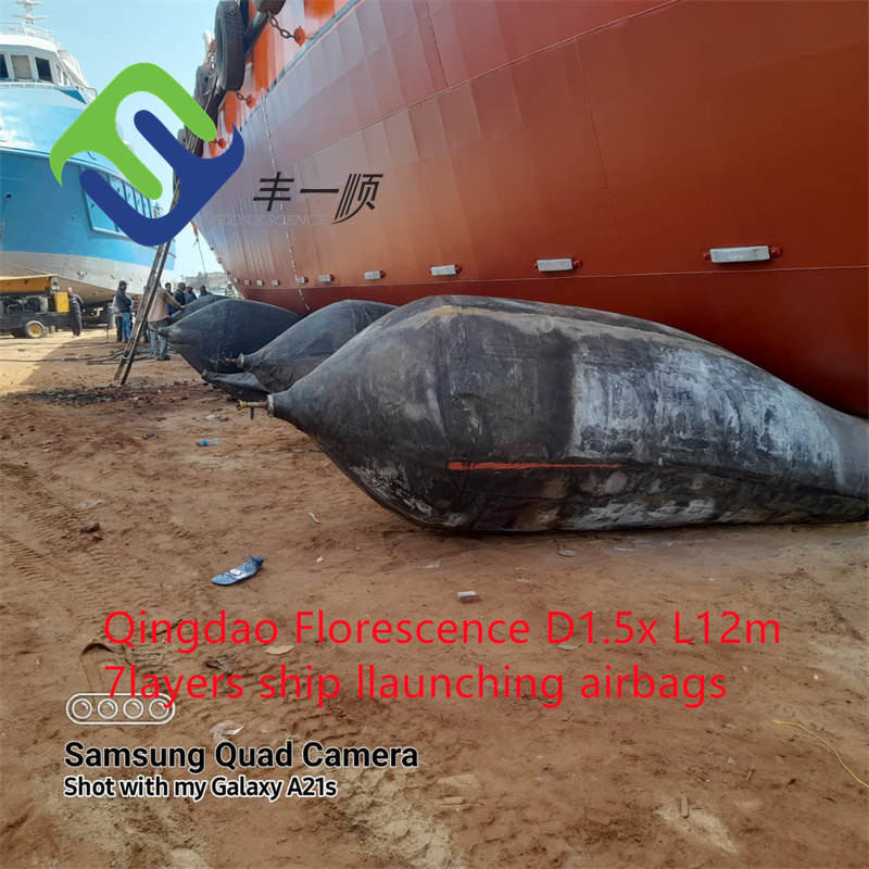 1.0m Diameter Industrial Air Bags , Boat Recovery Airbags For Large Weight Lifting