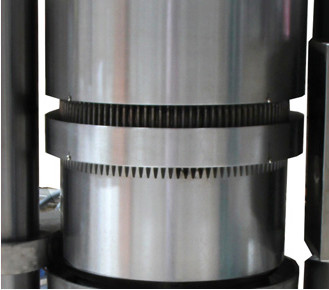 Cold Processing Sesame Oil Machinery / 6YY - 230A Electric Oil Press Machine