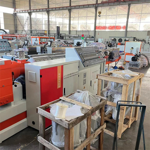 PE PP PA EVA Plastic Corrugated Pipe Machine Double Wall With Vacuum Pump