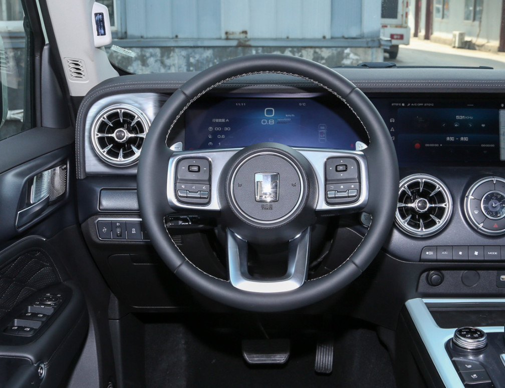 2023 Tank300 2.0T City Model Must Version Compact SUV 5 Door 5 seats