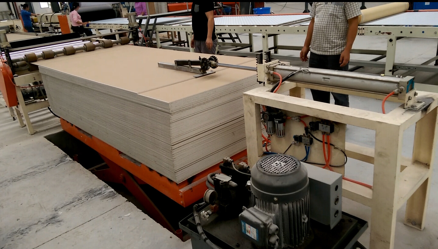 Fully Automatic Pvc Laminated Gypsum Board Lamination Machine For High Speed Lamination Of 5-30 Mm Board