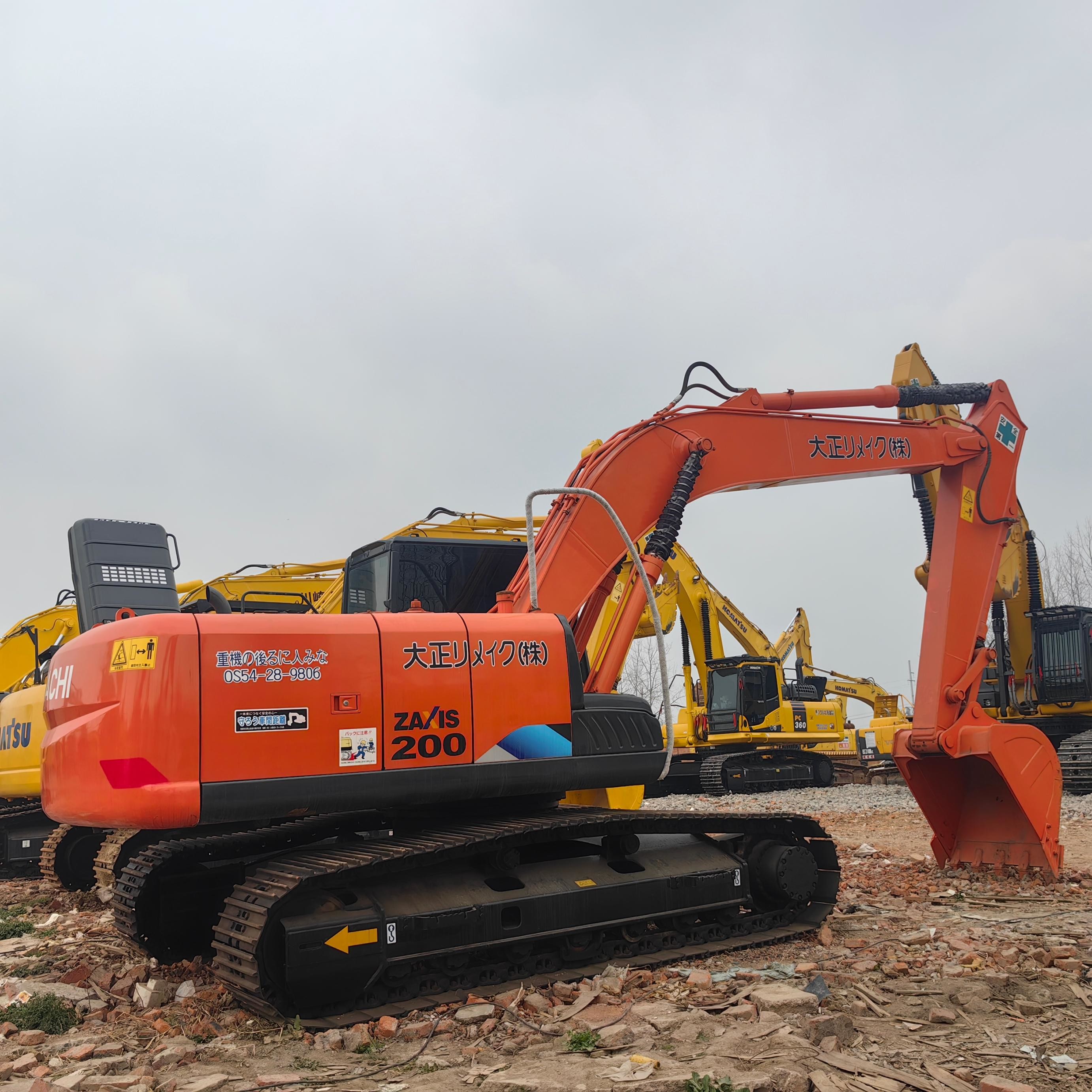 Japan Brand Used Hitachi Zx200-3 Excavator 20T Hydraulic Crawler Secondhand Digger