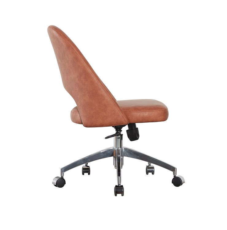 Comfortable Executive Computer Chair Revolving 930 Mm 12kg 360 Degree