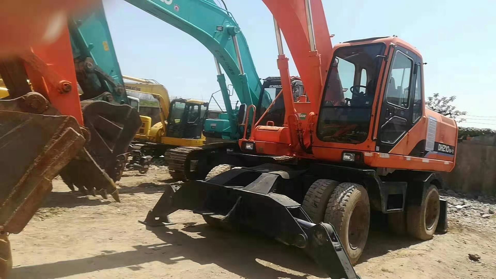 1.28m3 Bucket 22 Ton DH225-7 Used Doosan Excavator