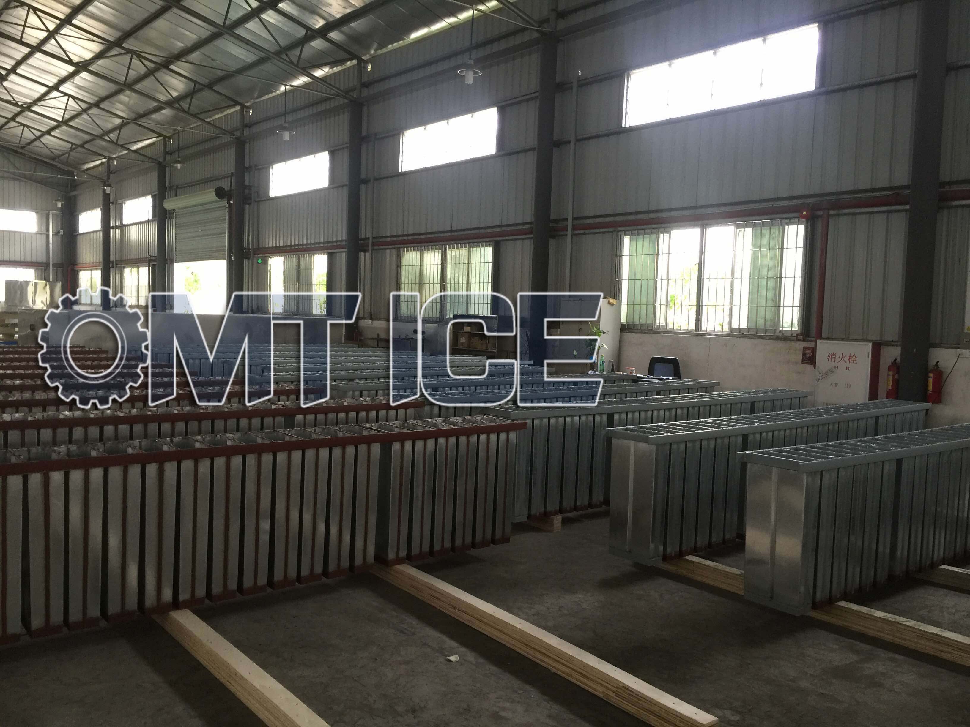 OMT Ice Block Mould Stainless Steel Ice Cans for 5kg 10kg 15kg 20kg 25kg 50kg 100kg Ice Blocks Heavy Duty and Long-lasting