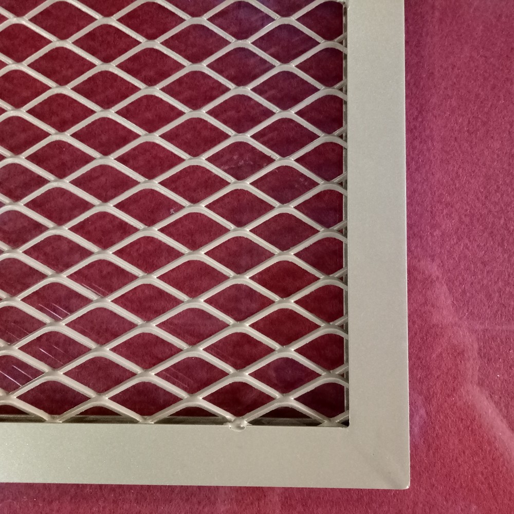 Small Hole Expanded Steel Mesh Diamond Shape Building Facade Decorative