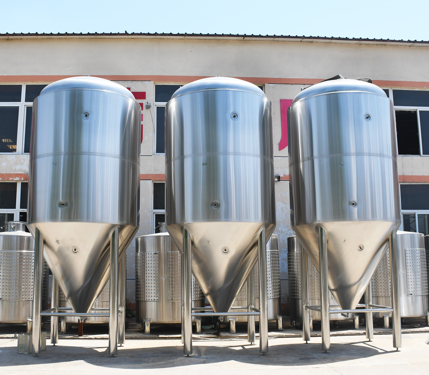 Beer Brewing Equipment Processing And Stainless Steel 2000l