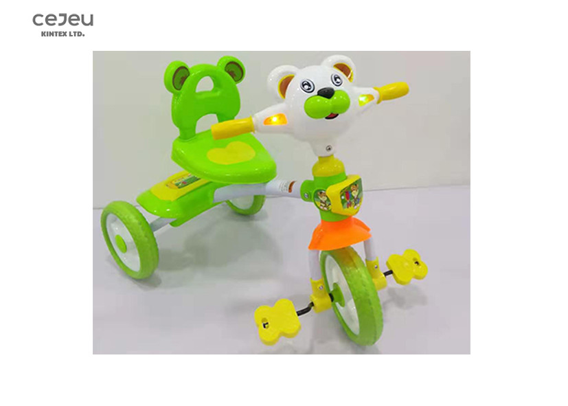 Age 3 Kid Riding Tricycle Loaded 25kg Pink Plastic Trike With Flashing Pedal