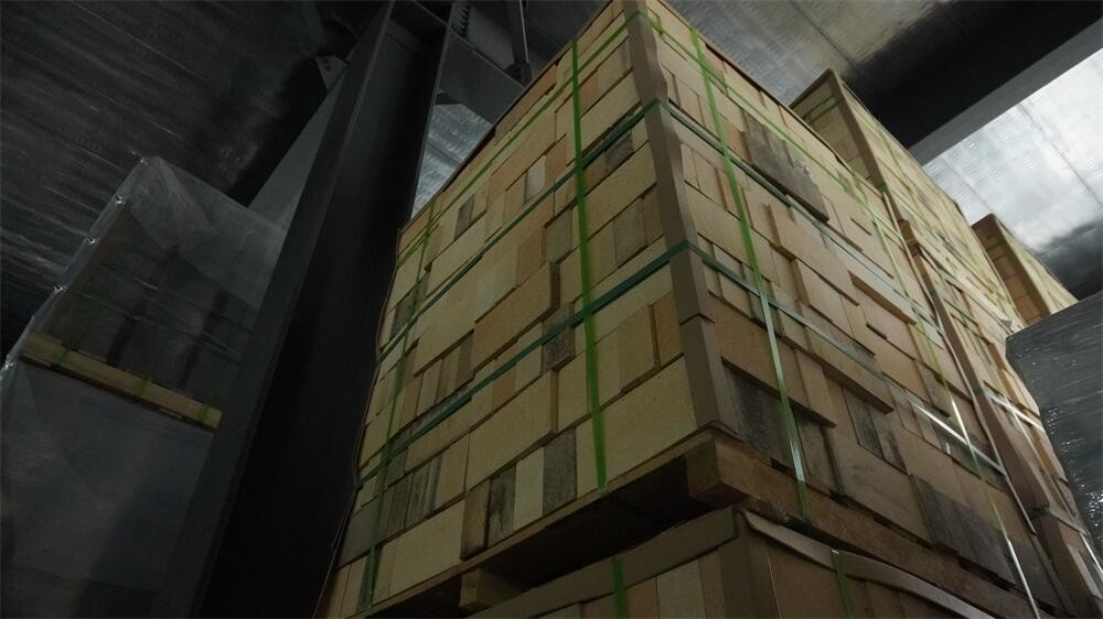 Big Size High Density Refractory Fireclay Bricks Fire Brick Bath Bottom Block For Glass Furnace