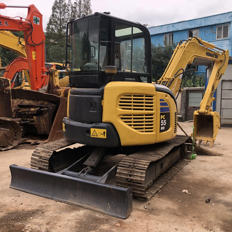 Japan Used Komatsu PC55MR Excavator with Original Hydraulic Pump and 28.5 KW Power