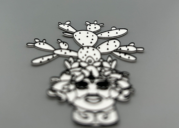 Iron On Custom 2D Silicone Heat Transfer Labels For Clothing