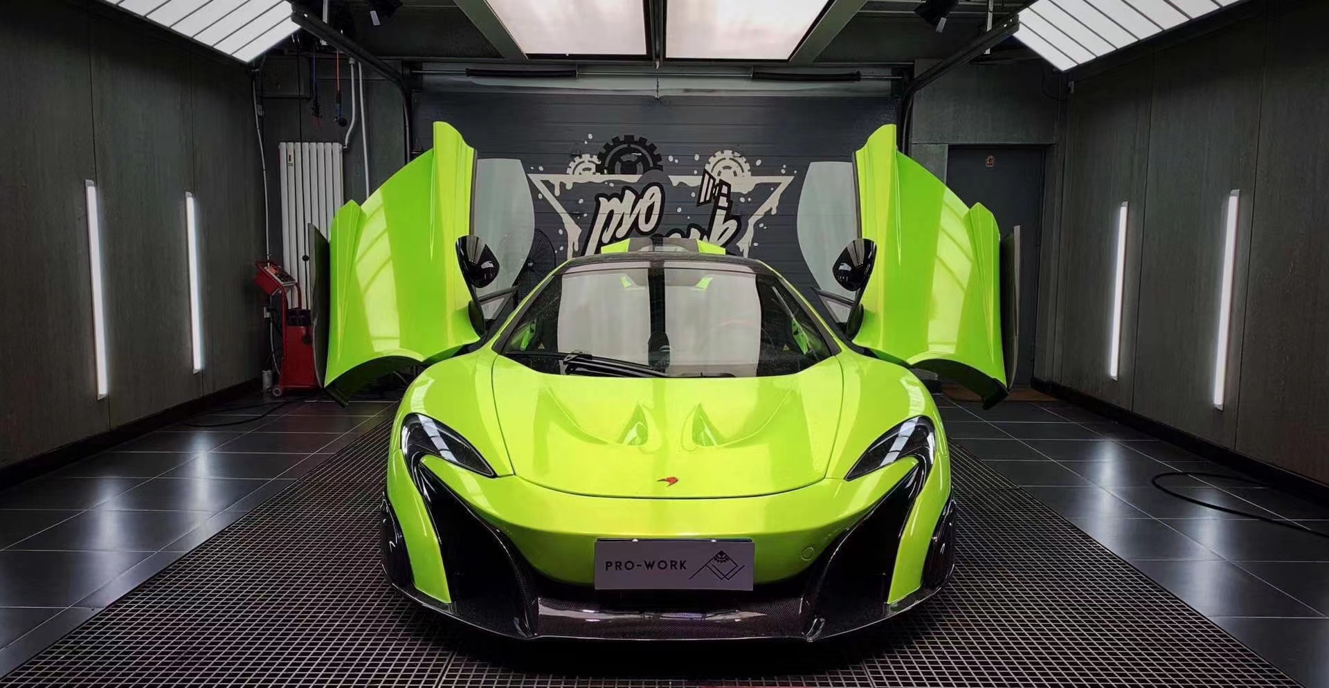 New Product for McLaren MP4-12C 650S Carbon Fiber Hood Mp4-12c 650S Upgraded P1 Style Bonnet and Engine Hatch