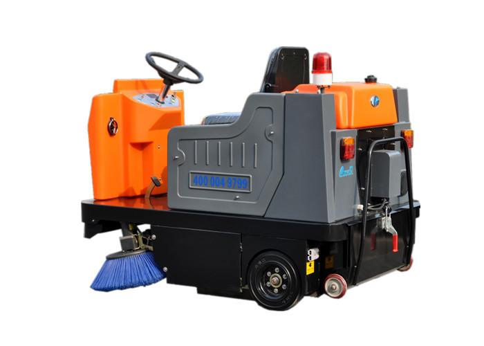Professional Battery Fuel Ride On Floor Sweepers for Large Scale Cleaning