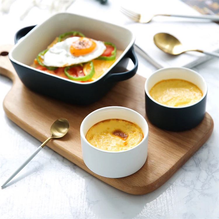 White Glaze Ceramic Baking Dishes Rectangle Shape For Hotels Restaurants