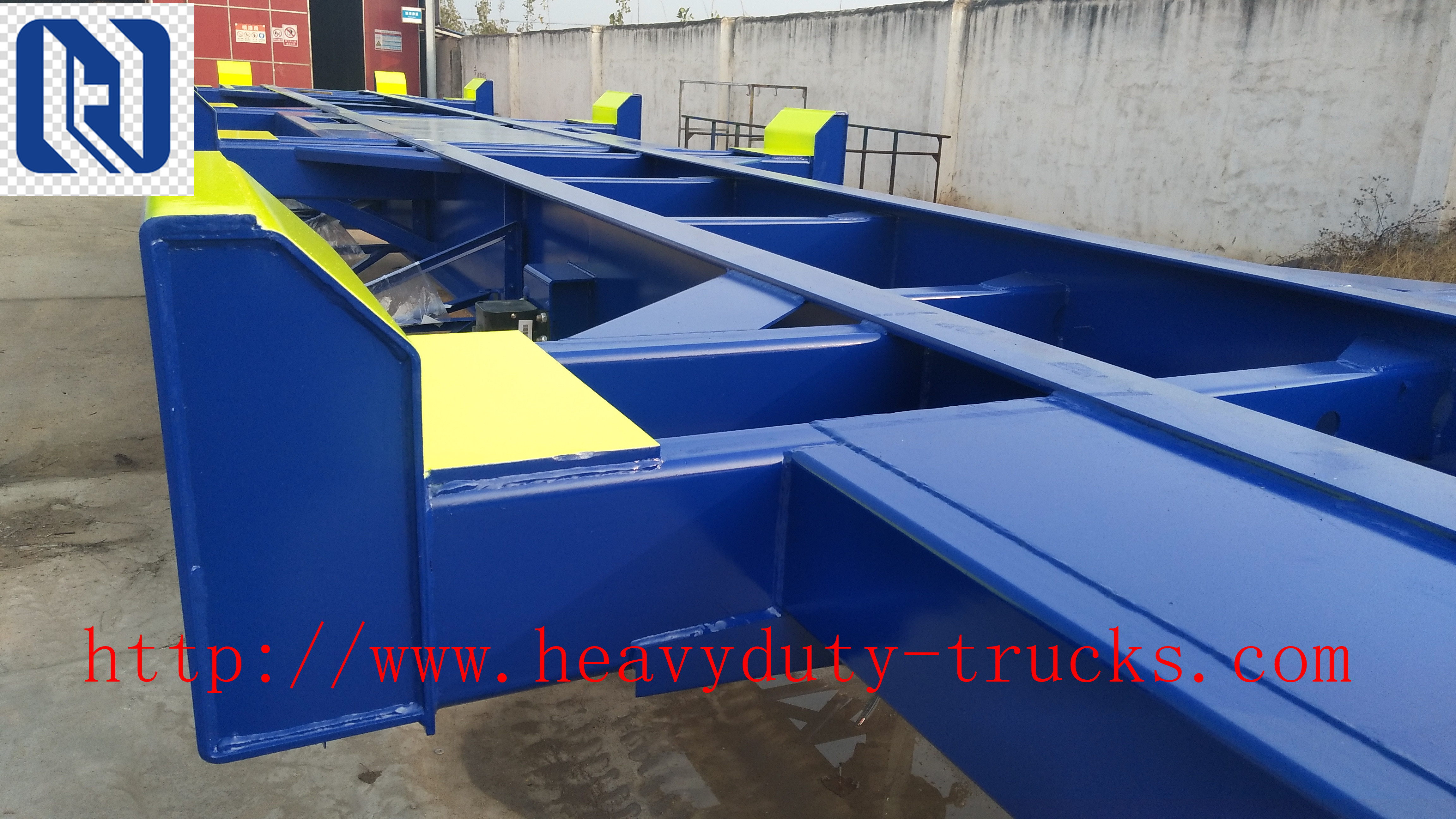 Sino Truk Double Containers Semi Trailer Trucks , Red Diesel Truck Trailer