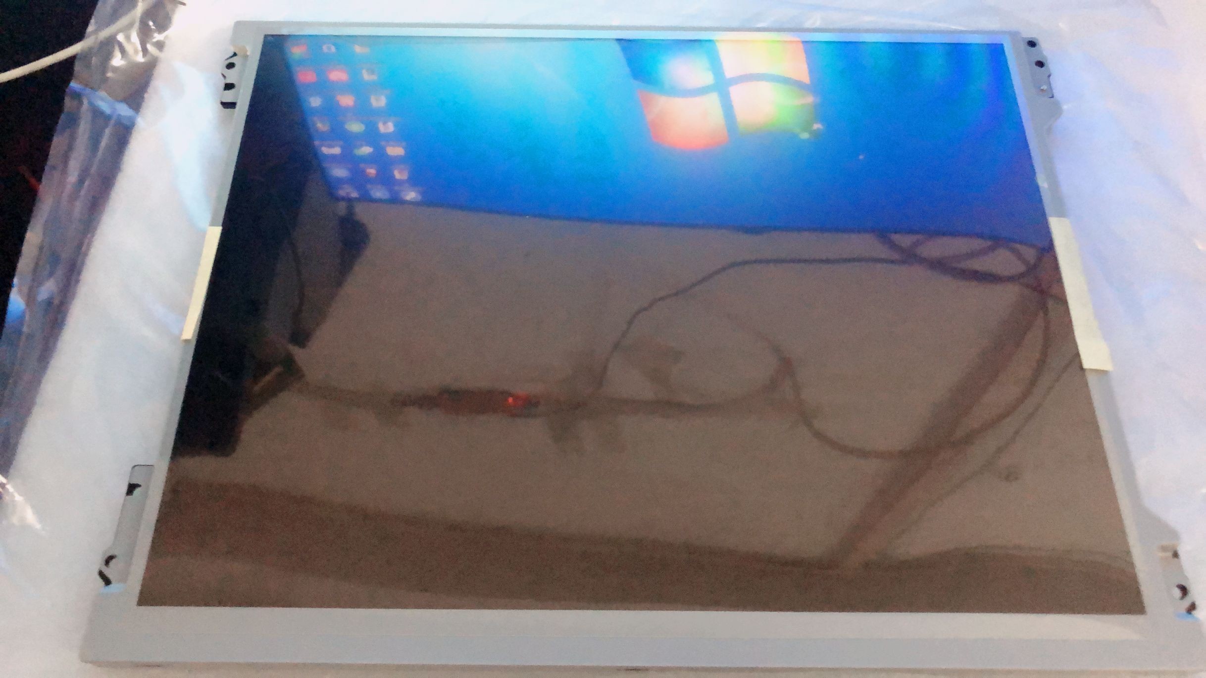12.1" RGB 800×600 350nits Tianma LCD Panel TM121SDSG07 SVGA 82PPI