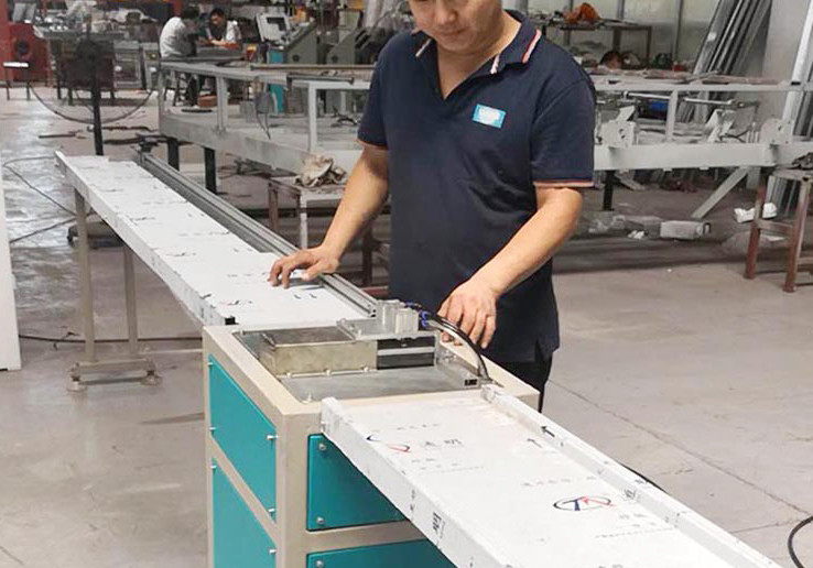 Width 10 -150mm Vertical Edge Deleting Machine With Servo Motor