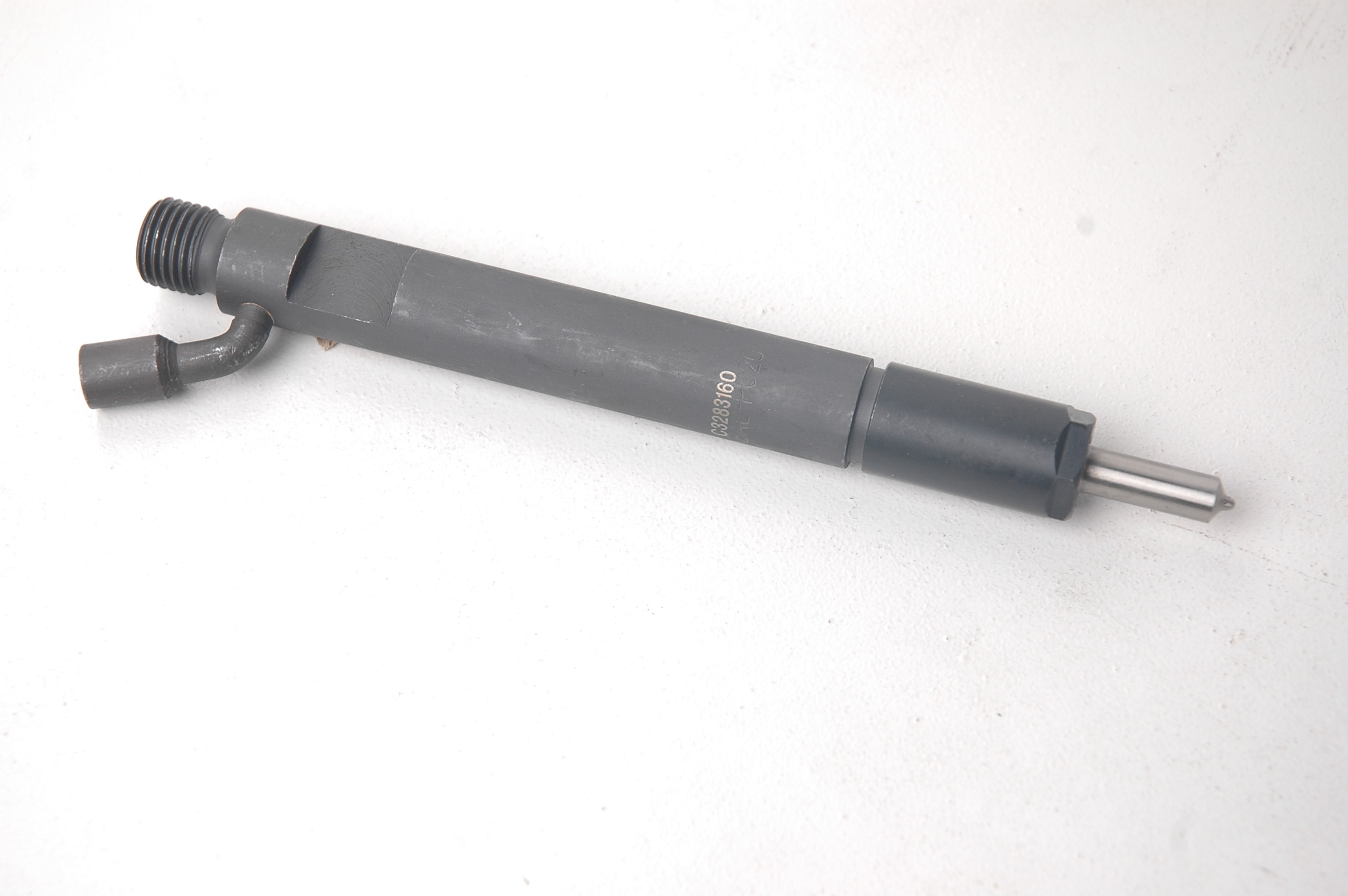 Cummins 6CT Diesel Engine Parts Light Truck Common Rail Fuel Injector Assembly 3283160