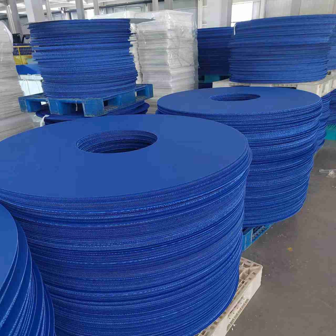 Blue Red Plastic Coated Corrugated Sheets 8mm Anti Static Round Corrugated Sheets