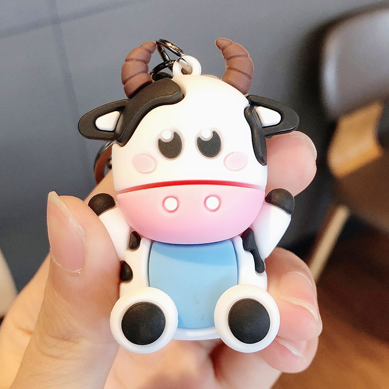 Personalized 3D Silicone Cow Animal Keyrings Pendant Keychain for Purse and Backpack