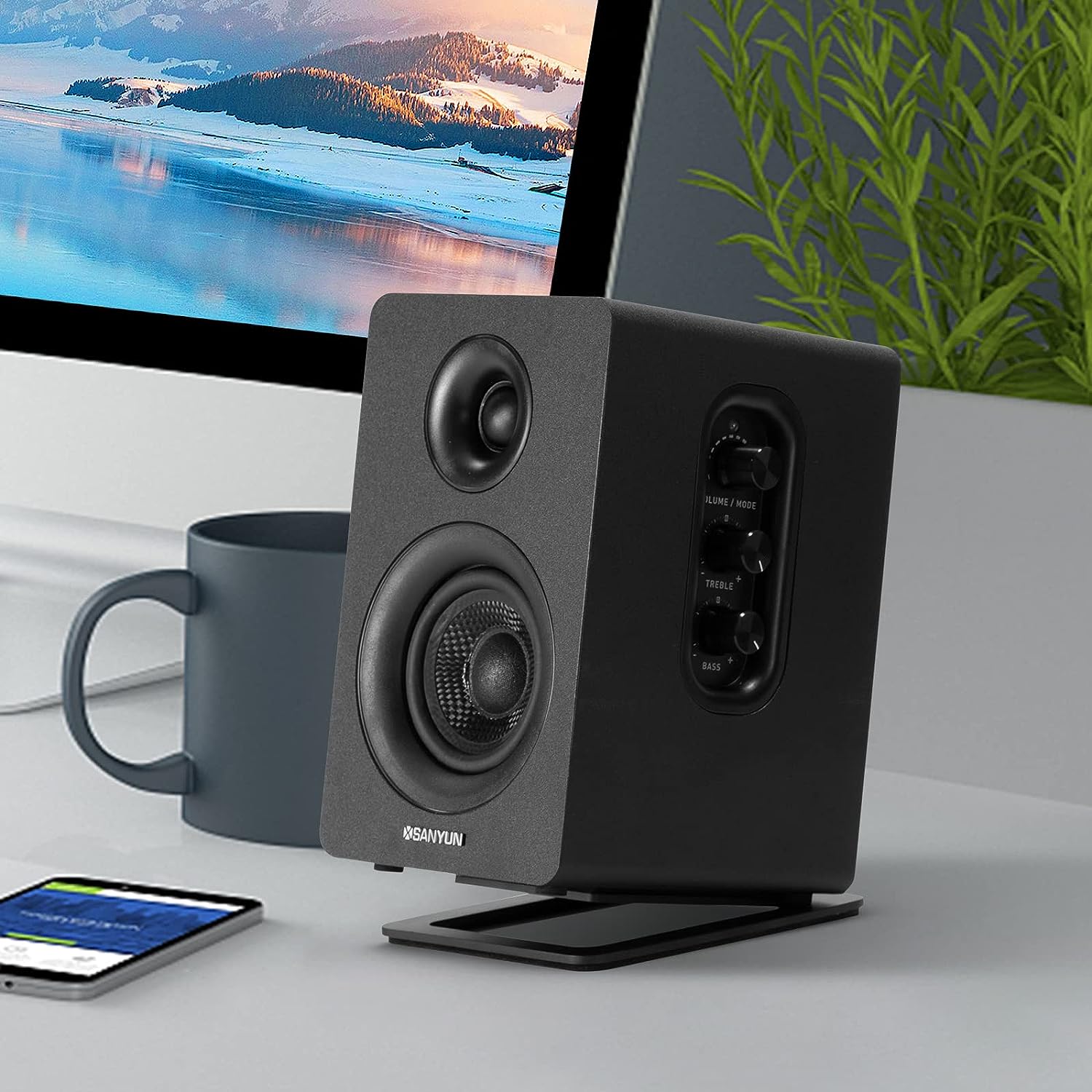Silver Studio Monitor Vibration Damping Tilted Tabletop Speaker Stand for Bookshelf Computer Speakers