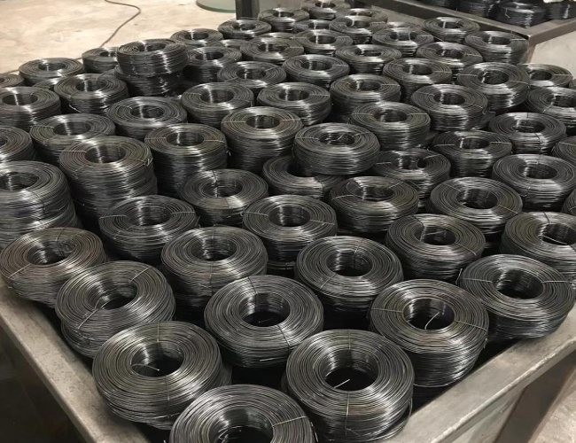 1.6mm Rearrange Black Annealed Wire Used As Tie Wire Small Coil Wire