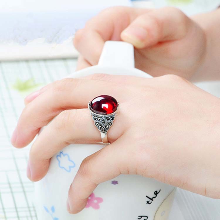 Thai Silver Jewelry Sterling Silver Red Cubic Zirconia Marcasite Ring (R111702)